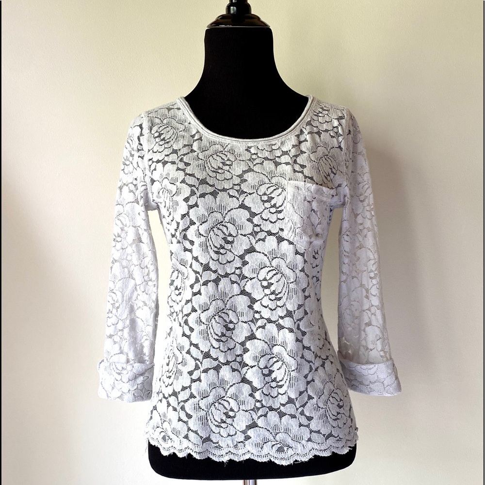 ABERCROMBIE & FITCH Lace Top